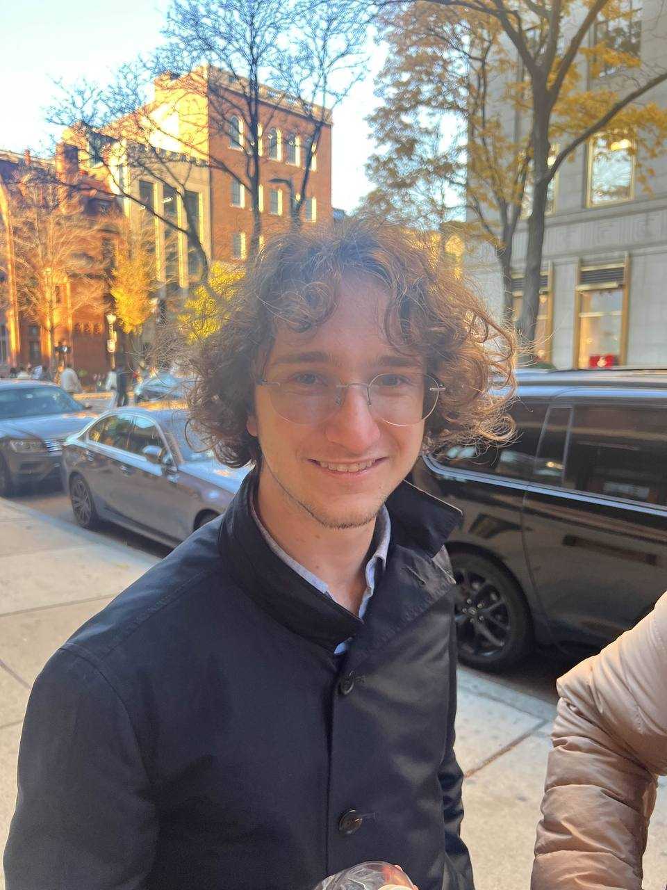 Daniel Naumov